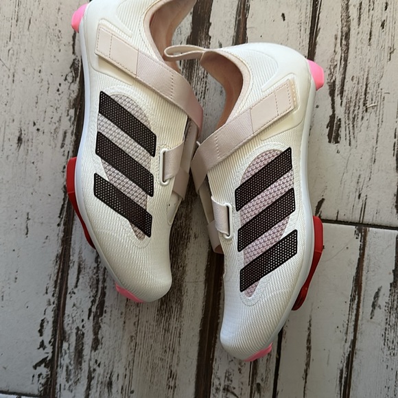 Adidas The Indoor Cycling Shoe, Size 6.5 - Unisex size 39.5 FR - Picture 2 of 4